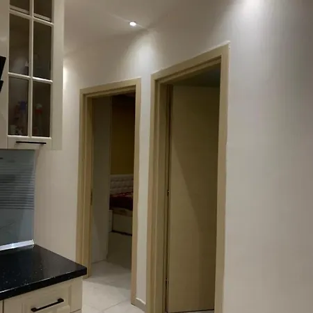 Cosy 2 Bedroom For Tirana