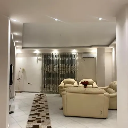 Apartment Cosy 2 Bedroom For