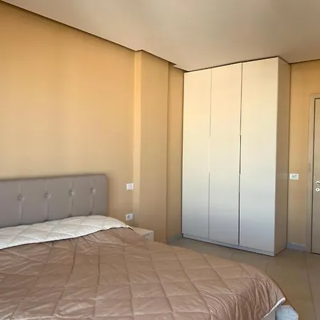Cosy 2 Bedroom For Tirana