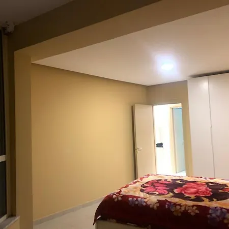 Cosy 2 Bedroom For * Tirana